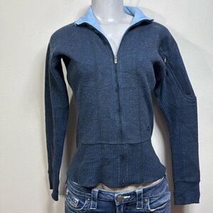 (N5) Mountain Hardwear Jacket
Women's Full Zip Pocket Wool Blend Sweater Size XS